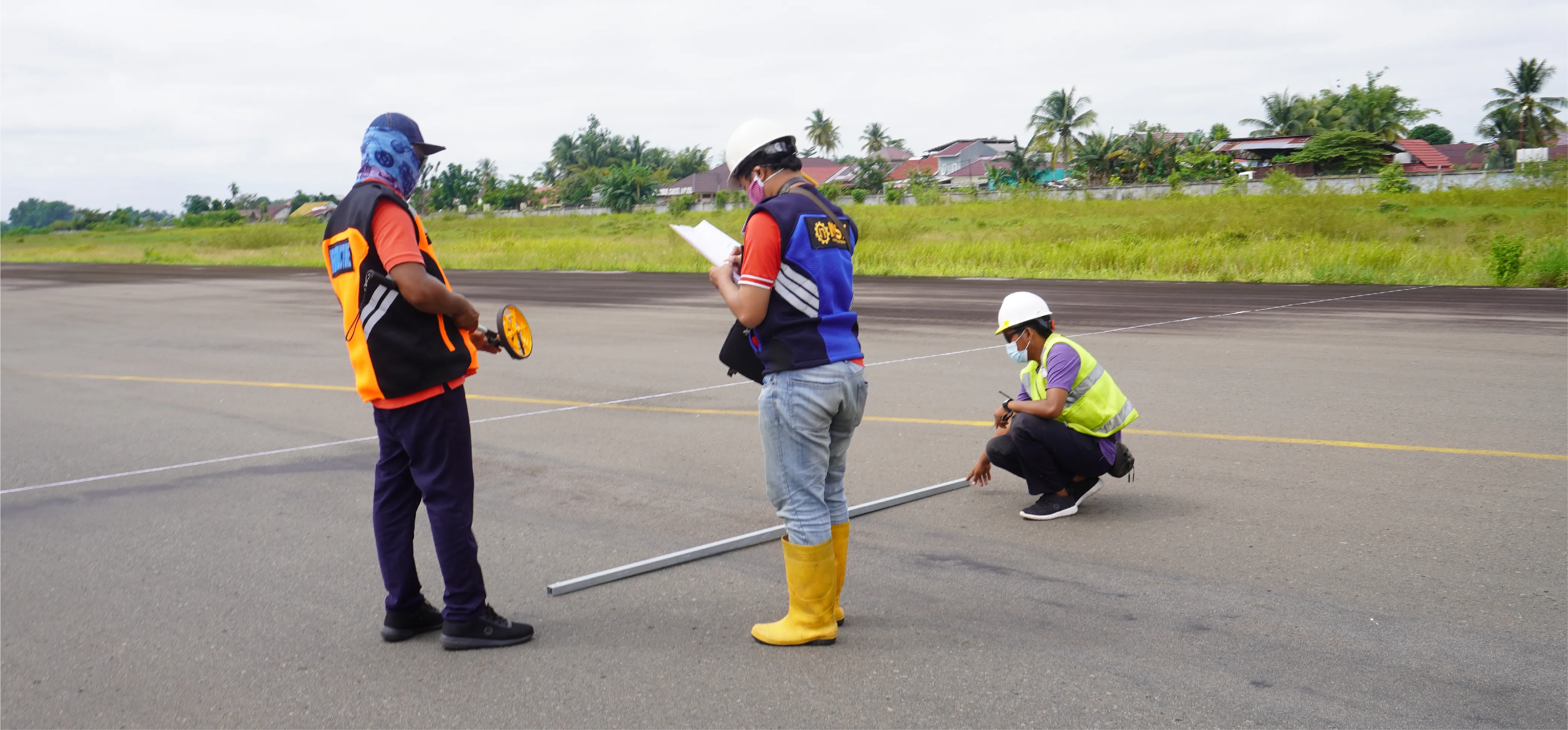 Runway Overlay at Tjilik Riwut Airport